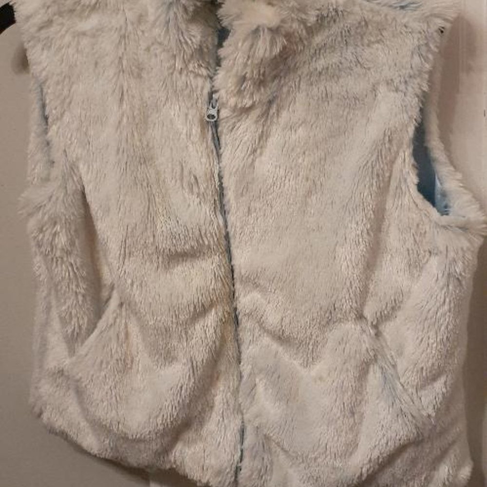 Trendy Rabbit Fur Vest w/Zipper